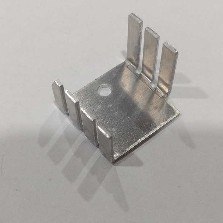 電子元件散熱片